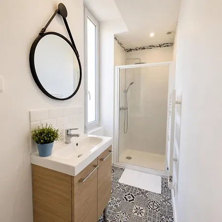 Apartment T2 Calme Avec Terrasse Privee *