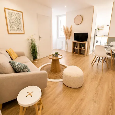Apartment T2 Calme Avec Terrasse Privee Angoulême